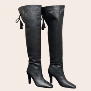 Ботфорты Saint Laurent с кисточками