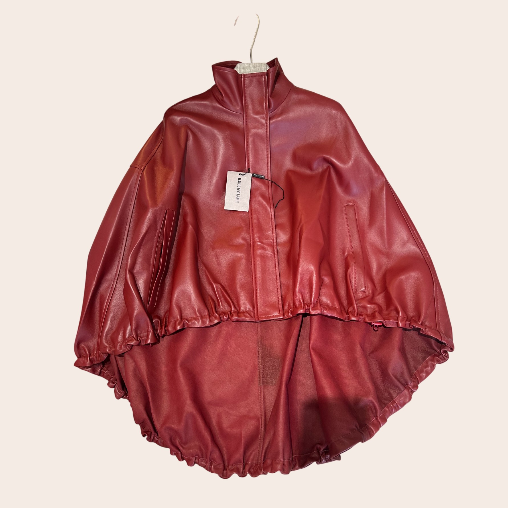 Кейп Balenciaga