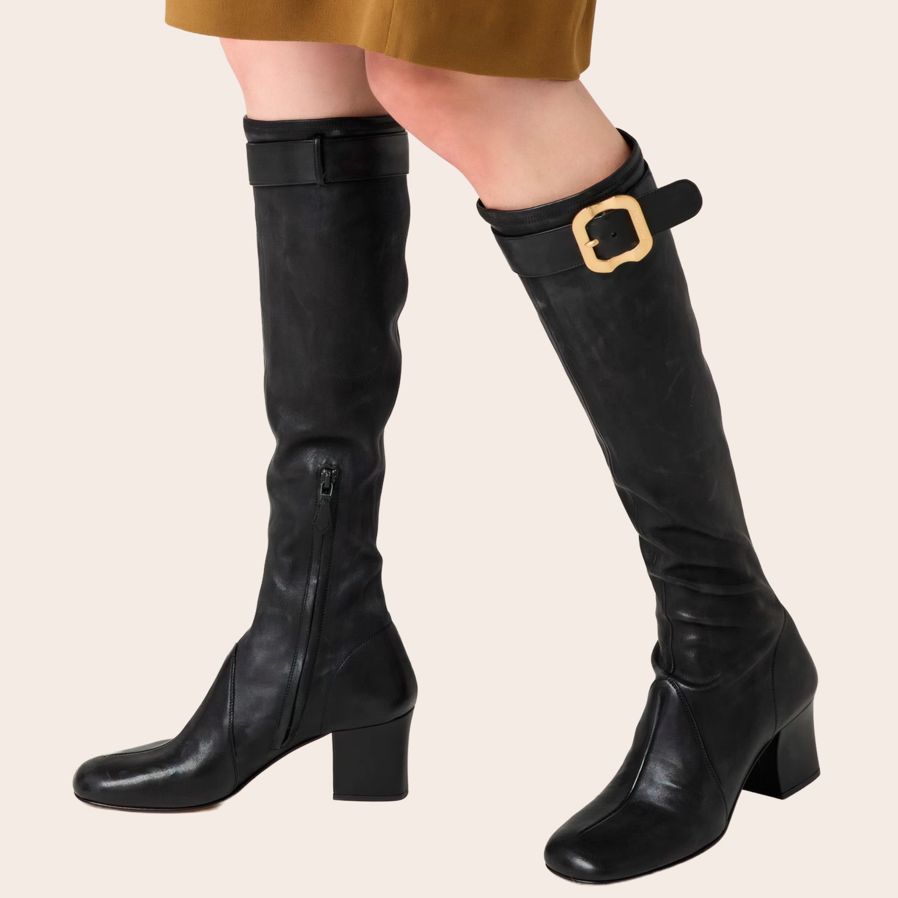 Сапоги Miu Miu с пряжкой