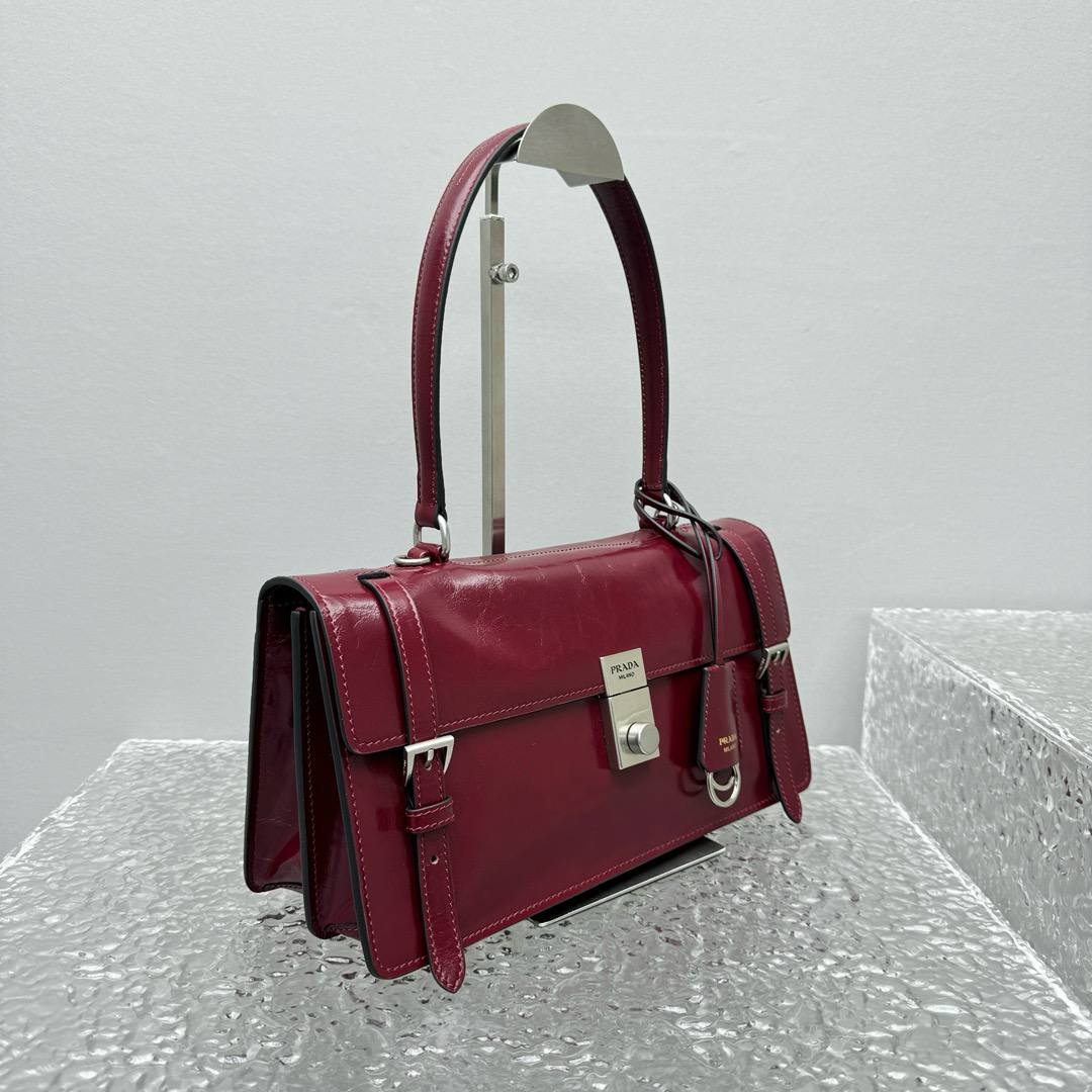 Сумка Prada Medium