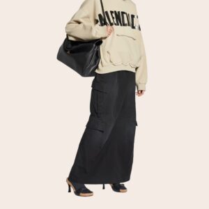 Толстовка Balenciaga с рваным карманом