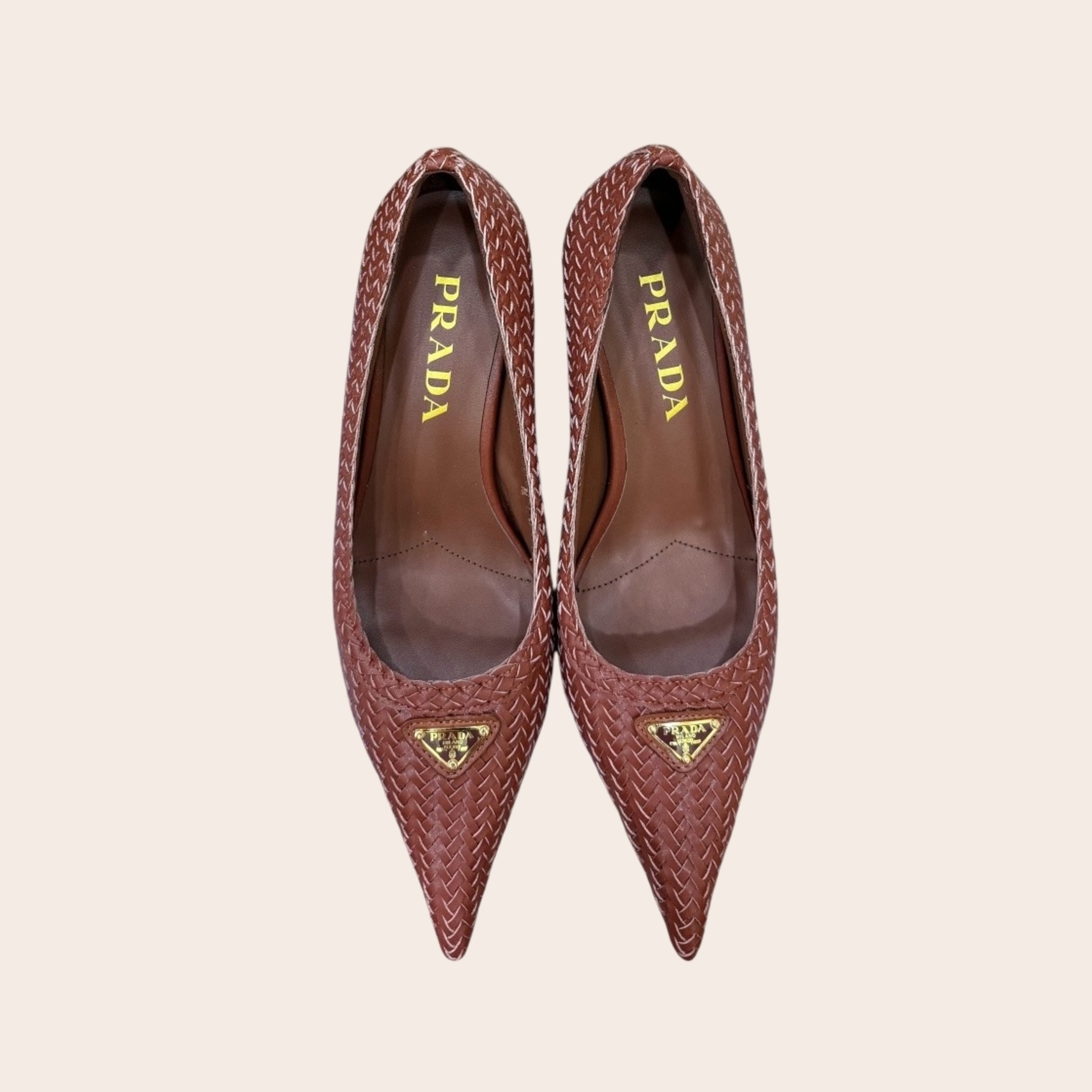 Туфли Prada  с логотипом