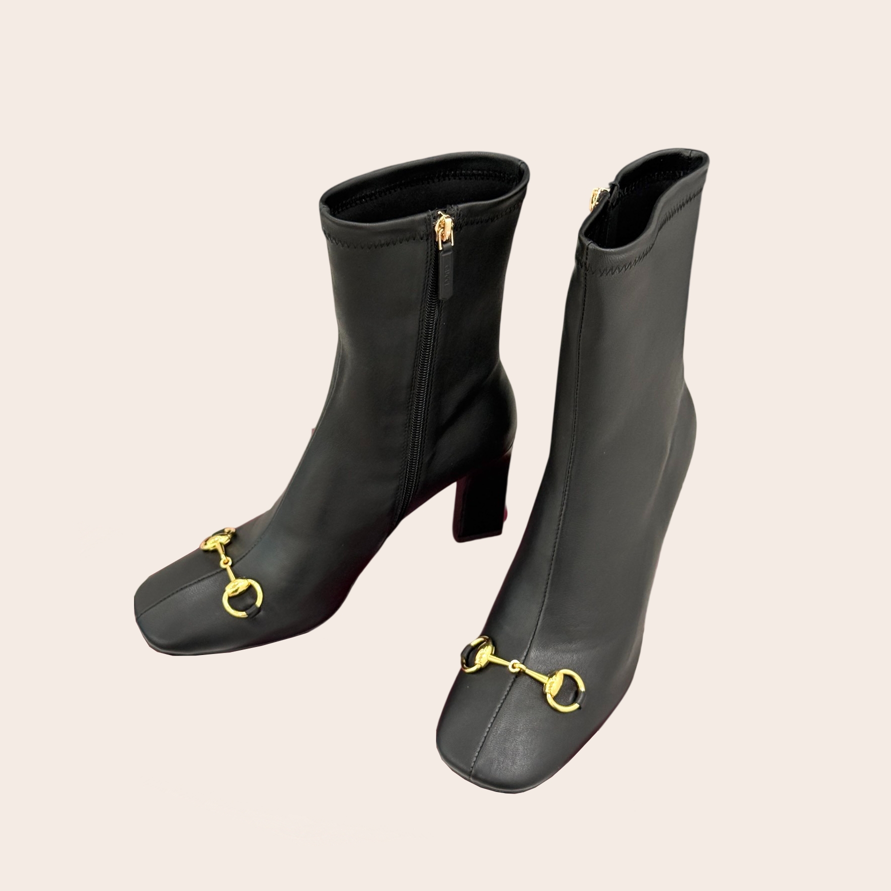 Ботильоны Gucci с логотипом