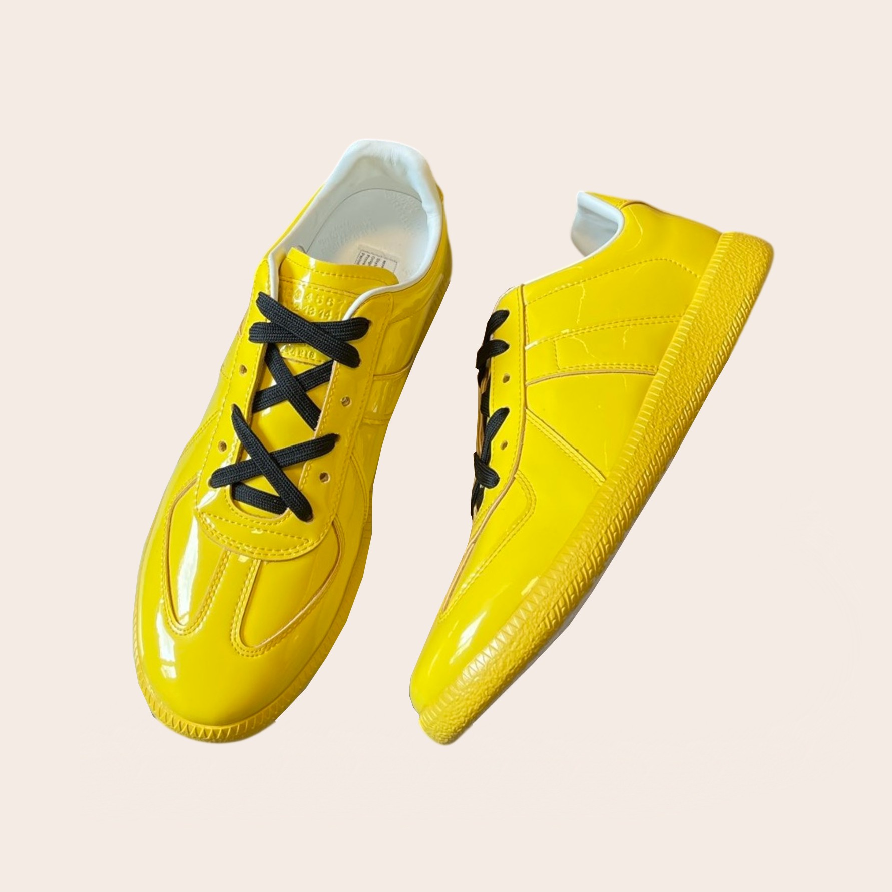 Кеды Maison Margiela  на шнуровке