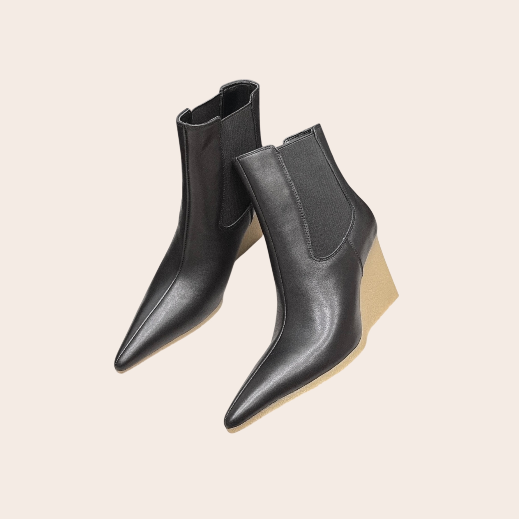 Ботильоны Alaia на танкетке