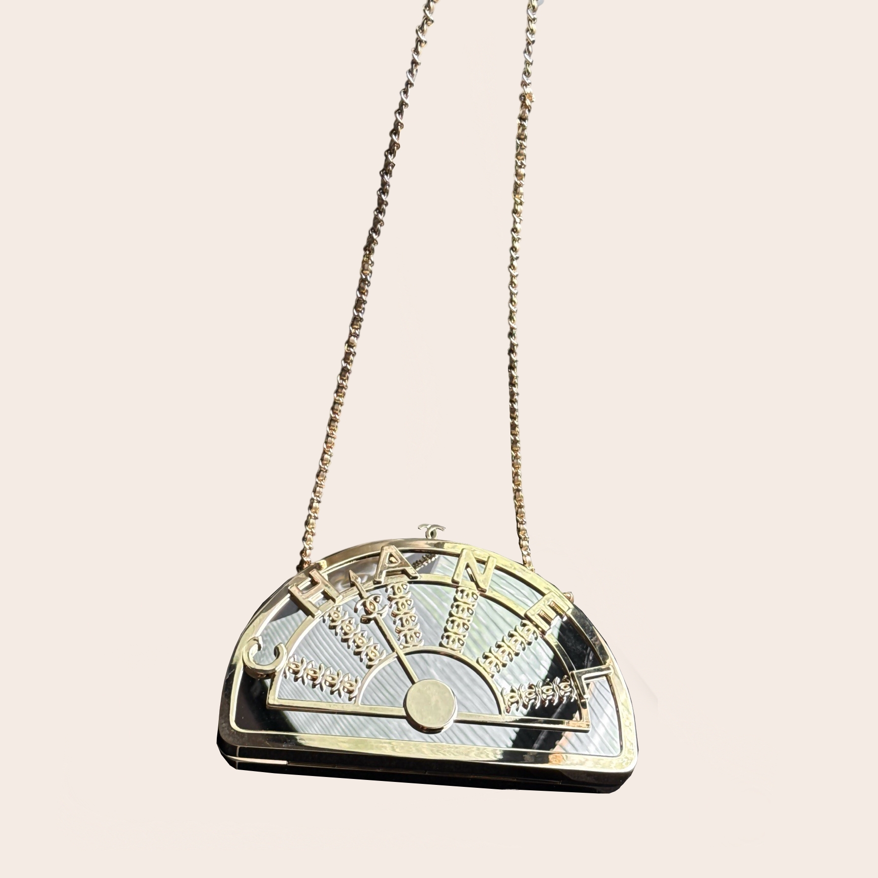 Сумка Chanel Elevator Minaudiere
